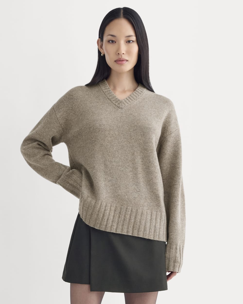 V-Neck Sweater in Extrafine Luxe Merino | Heather Soft Taupe