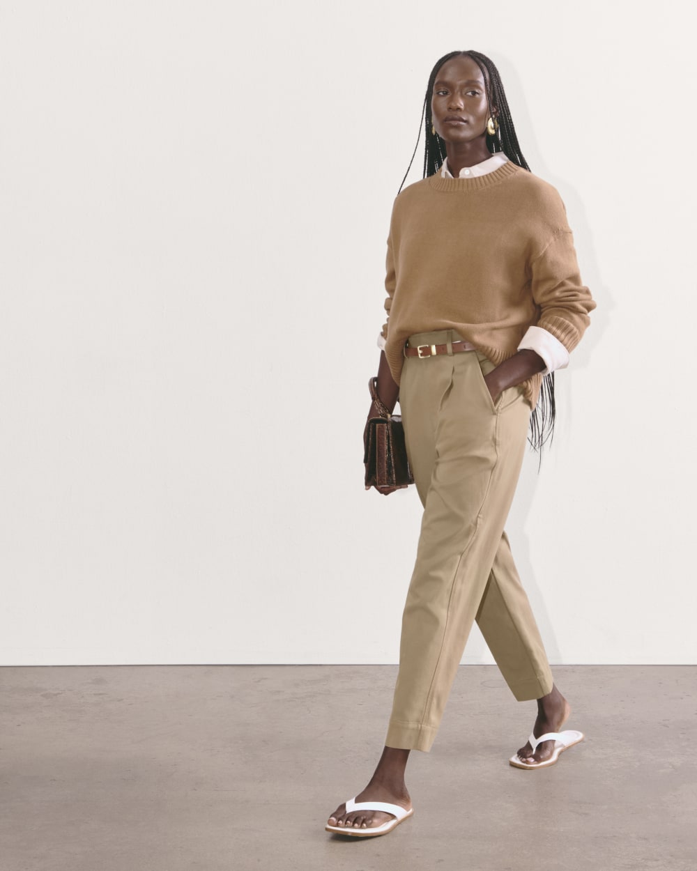 The Draper Tapered Pant in Buttersmooth | Ash Brown