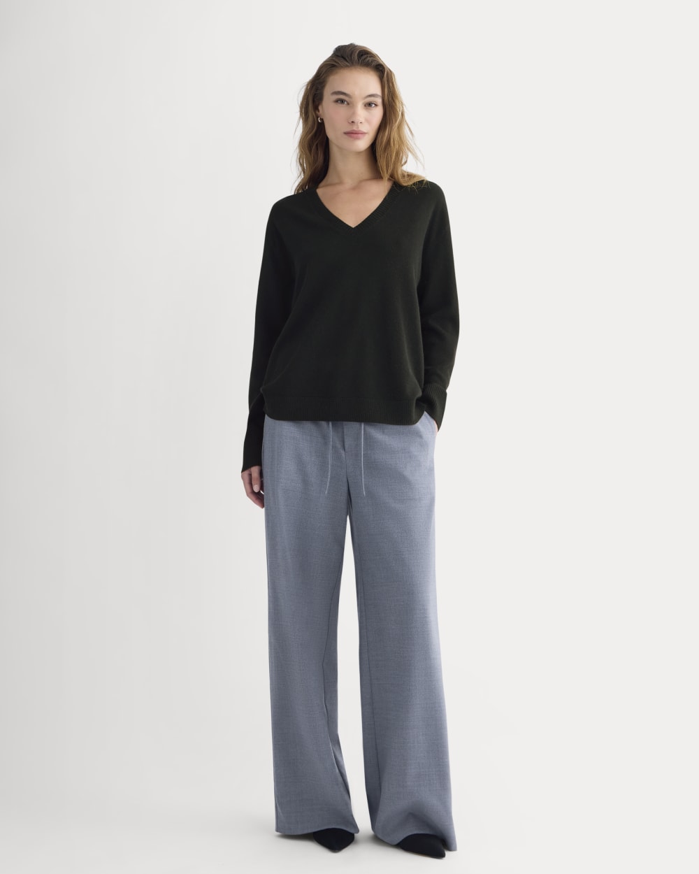 The Classic V in Cashmere | Black