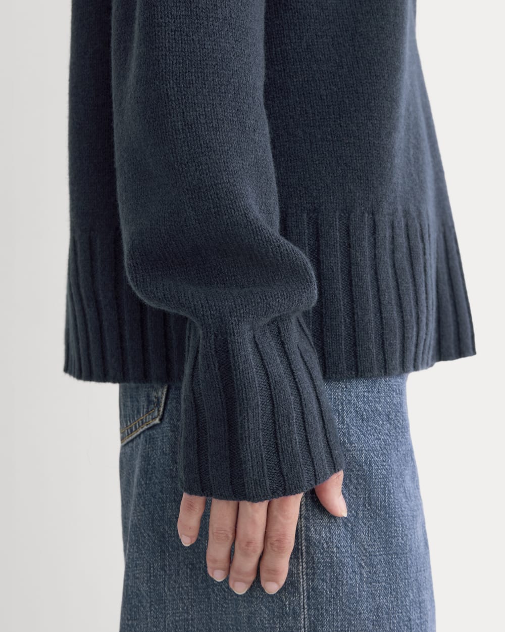 V-Neck Sweater in Extrafine Luxe Merino | Navy