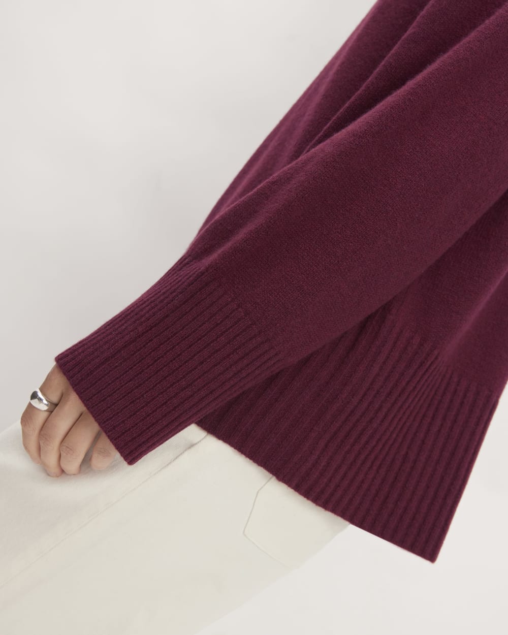 The Cashmere Oversized Turtleneck | Brandy