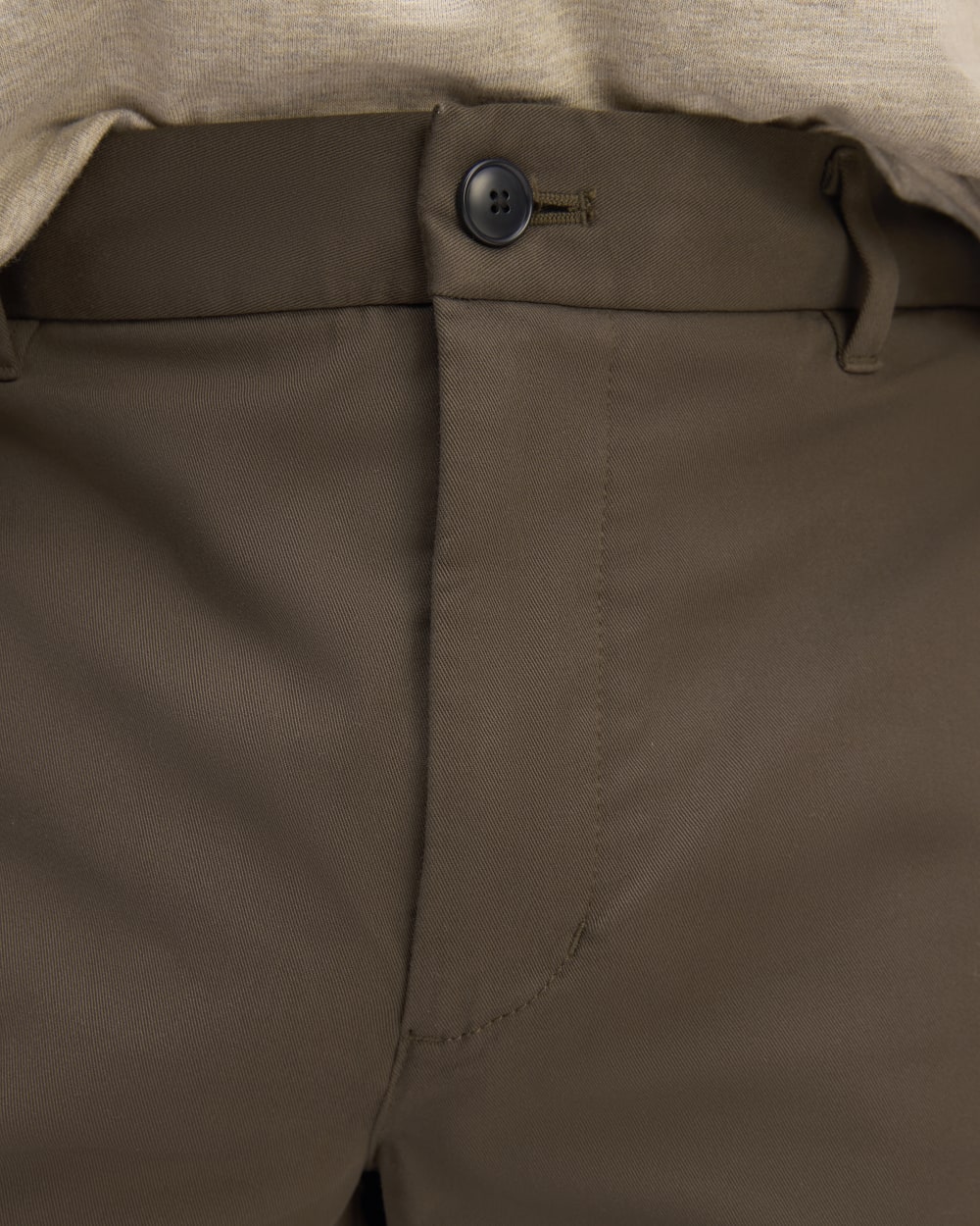 The 7” Slim-Fit Performance Chino Short | Carob