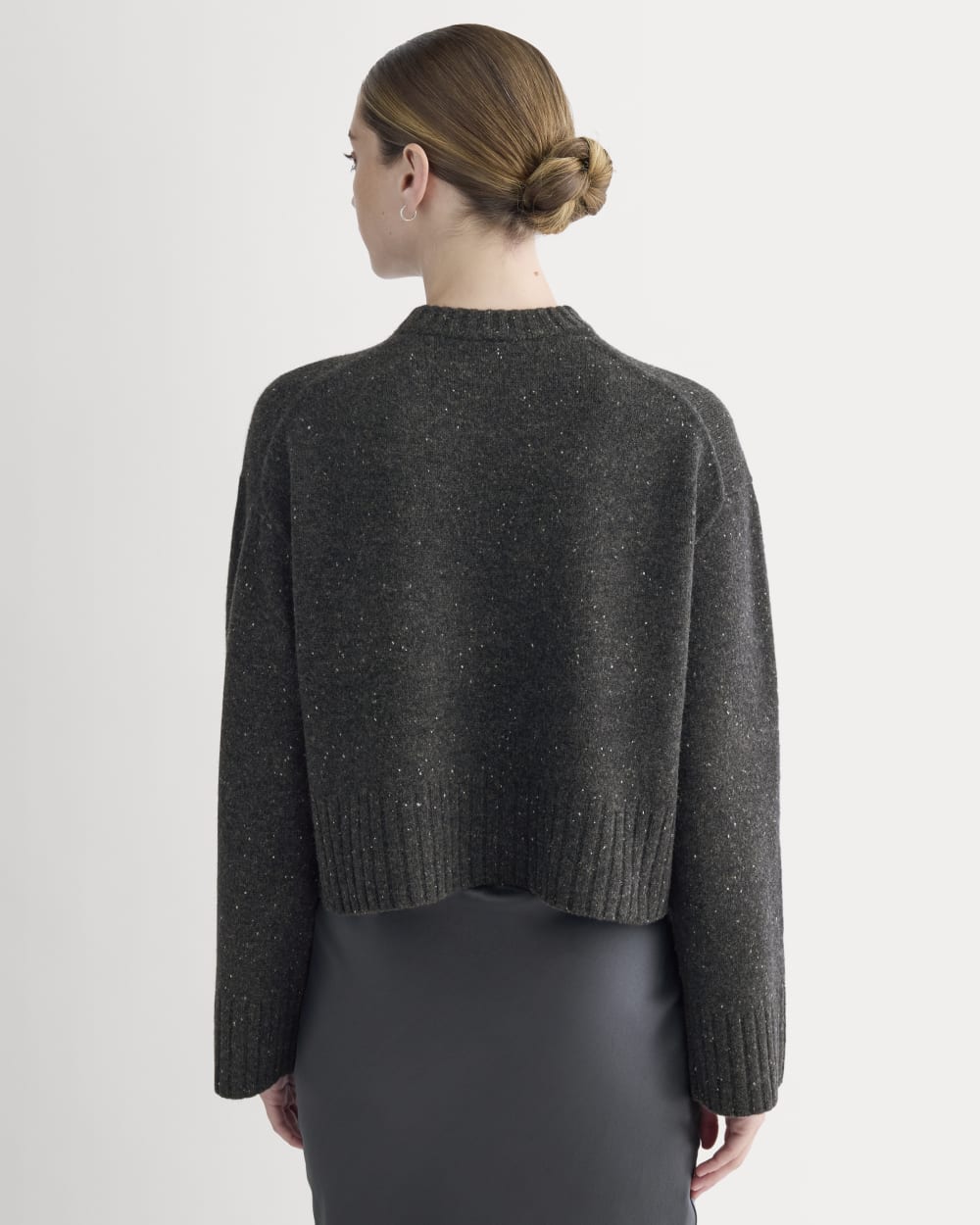 Cropped Boxy Crew in Luxe Merino | Heathered Black Donegal