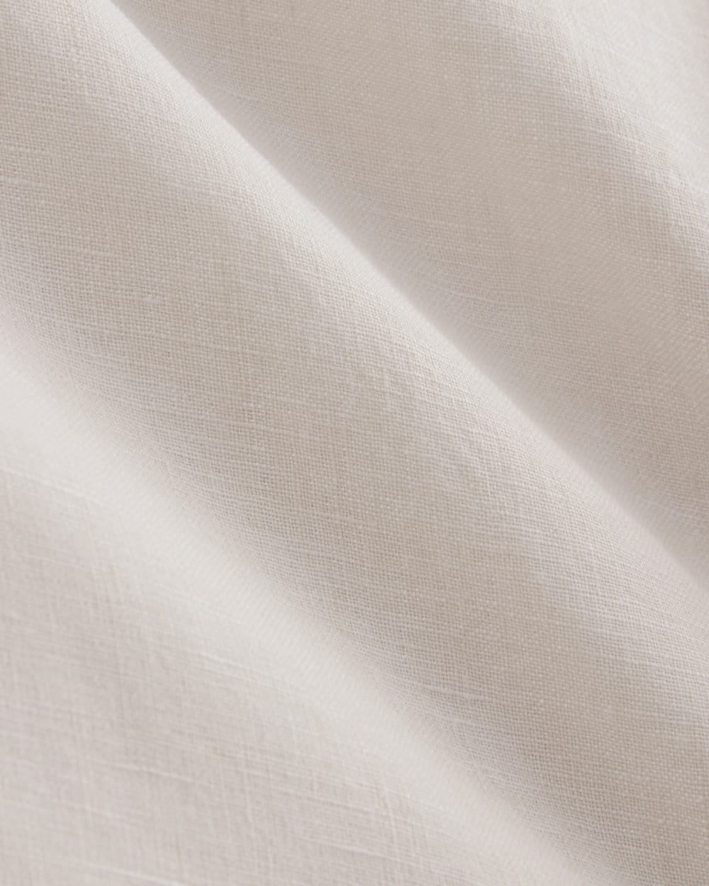 The Must-Have Shirt in Linen | Natural Chambray