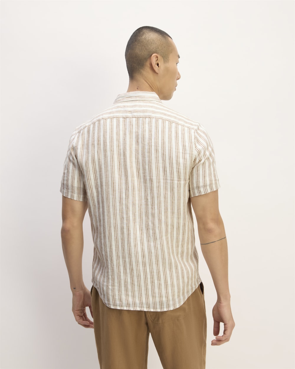 The Classic Short-Sleeve Shirt in Linen | Bone / Toasted Coconut
