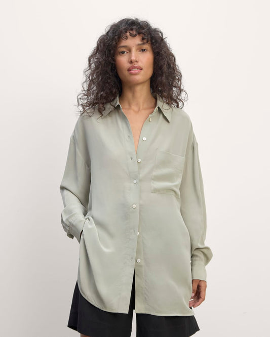 The Boyfriend Shirt in Washable Silk | Seagrass