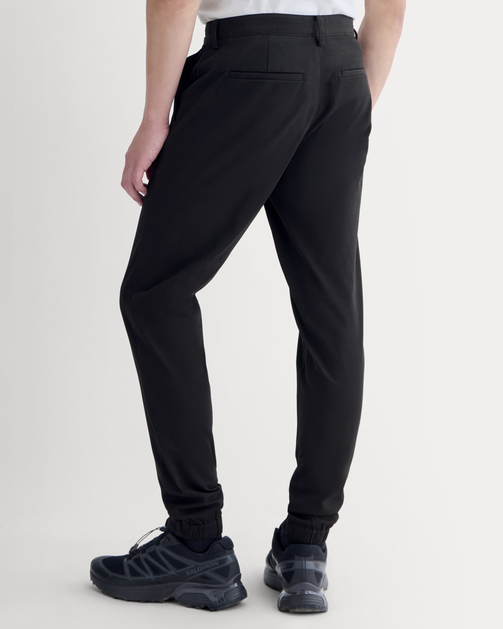 The Performance Traveler Chino | Black