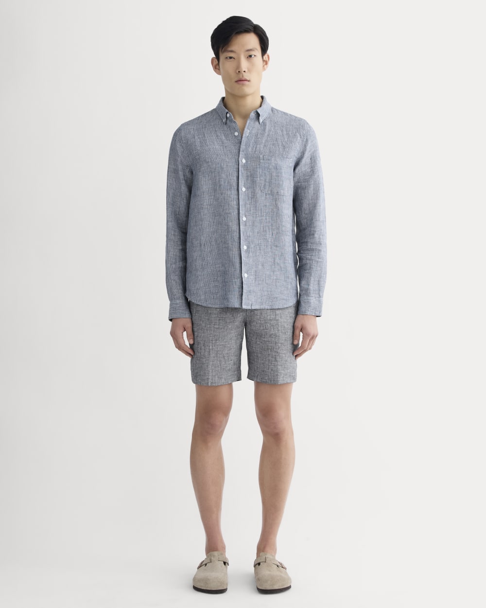 The Classic Shirt in Linen | White / Blue