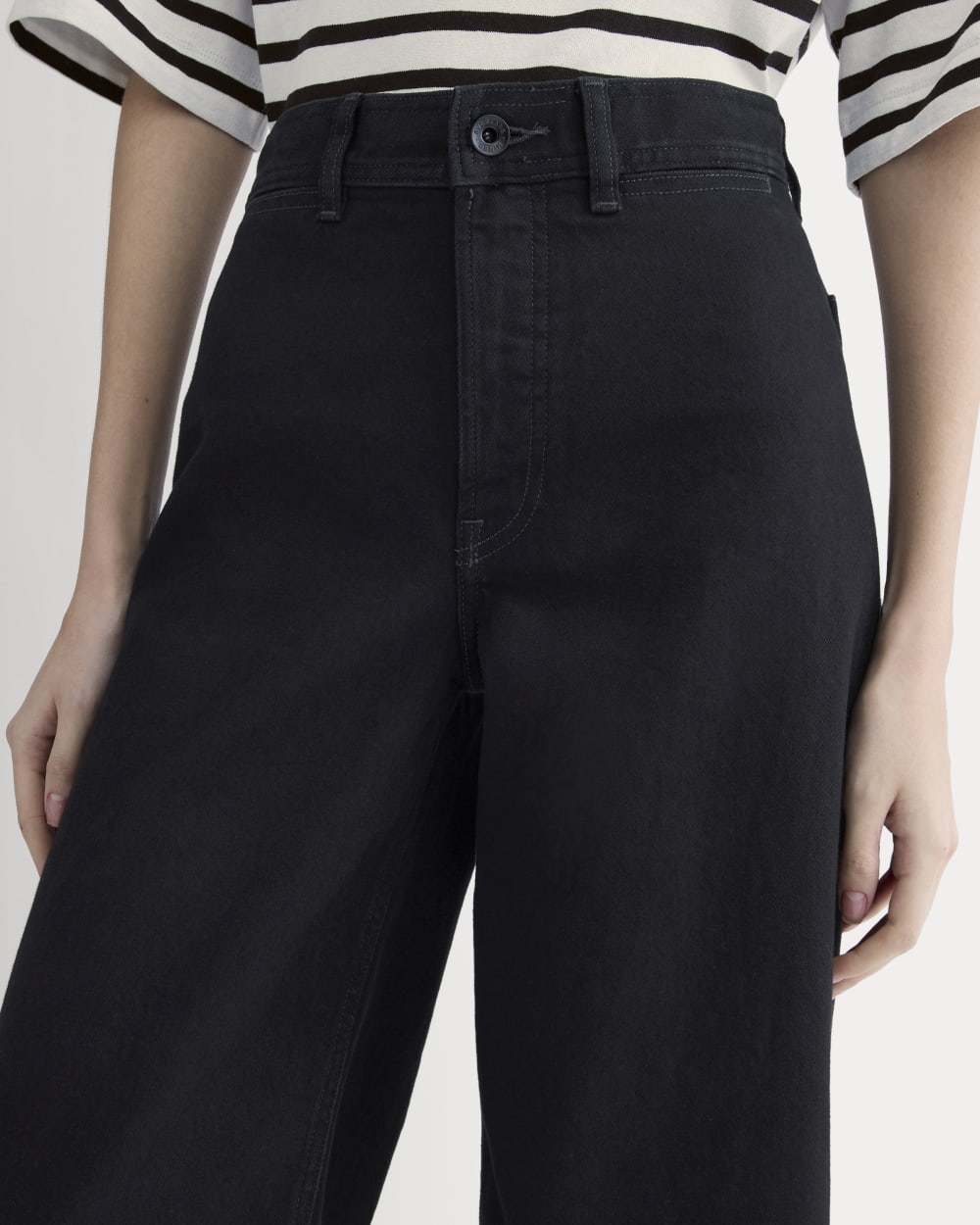 The Mariner Cropped Jean | Black