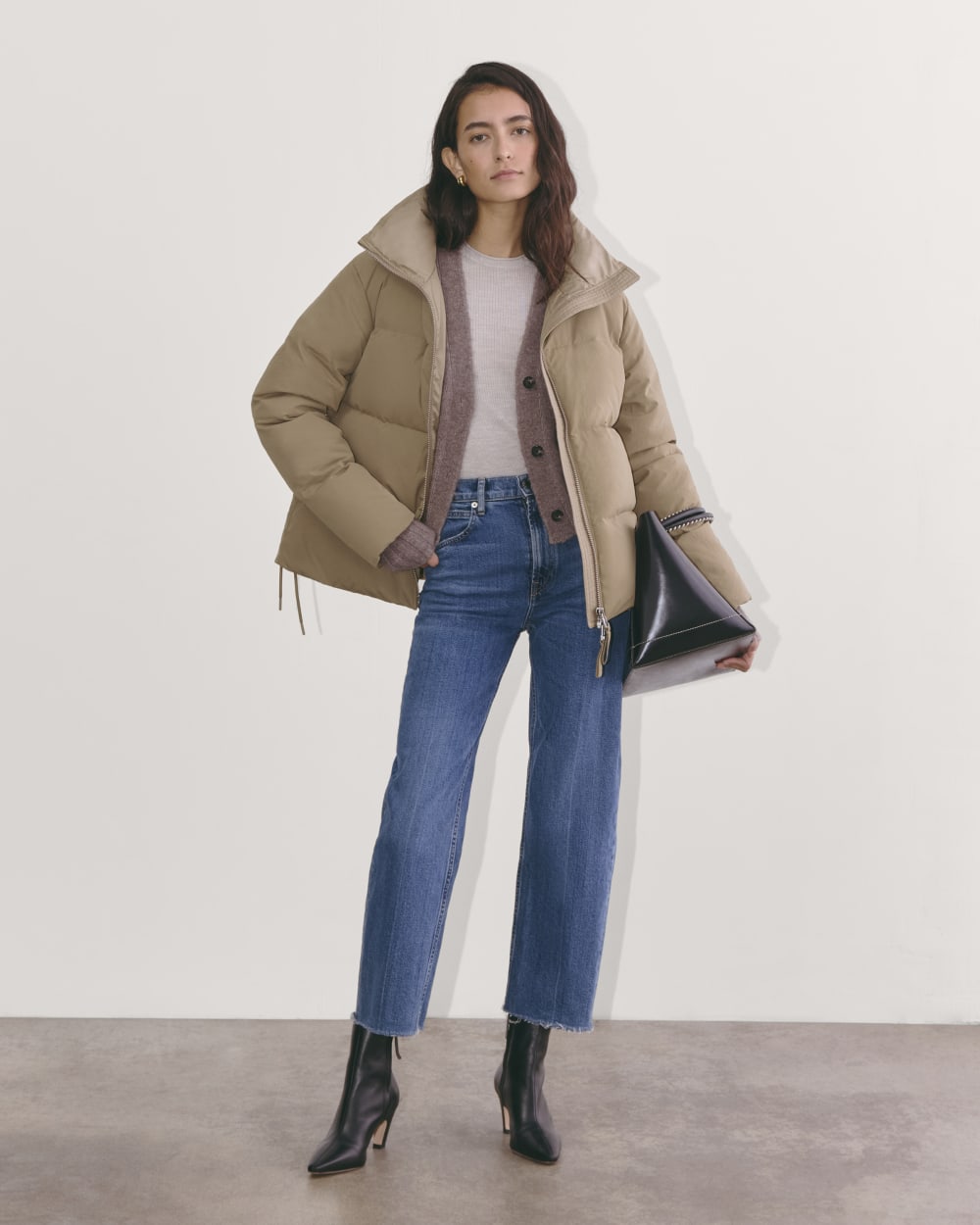 The Puffer Bomber | Taupe Grey