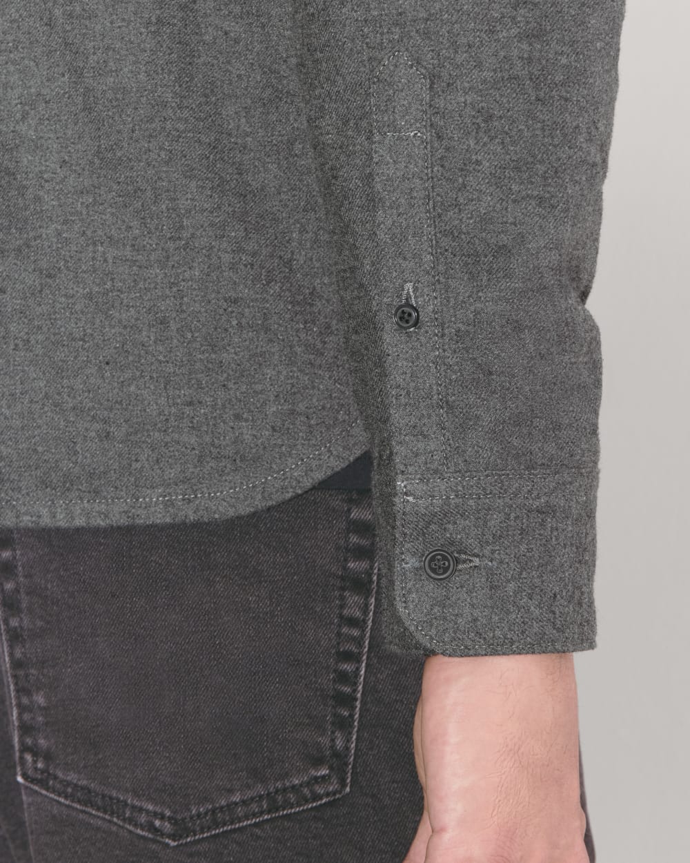 The Brushed Flannel Shirt | Heathered Graphite