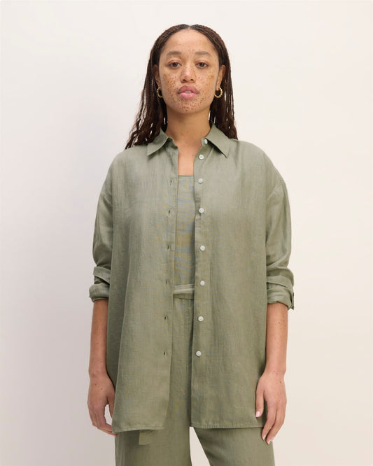 The Boyfriend Shirt in Linen | Sage Green