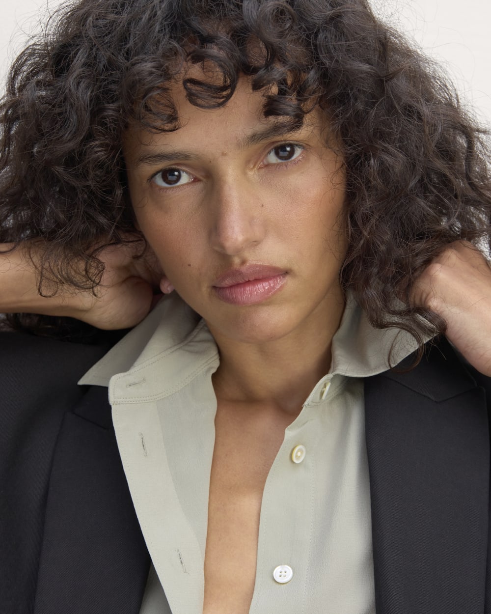 The Boyfriend Shirt in Washable Silk | Seagrass