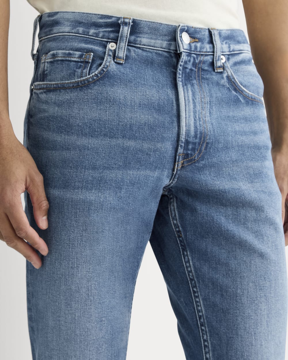 The Organic Cotton Slim-Fit Jean | Light Indigo