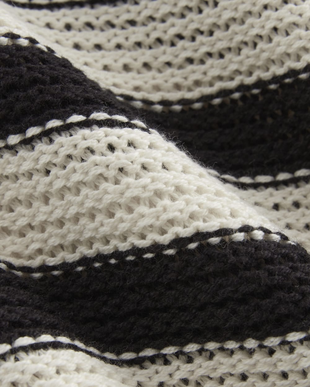 The Organic Cotton Open-Stitch Tank | Canvas / Black