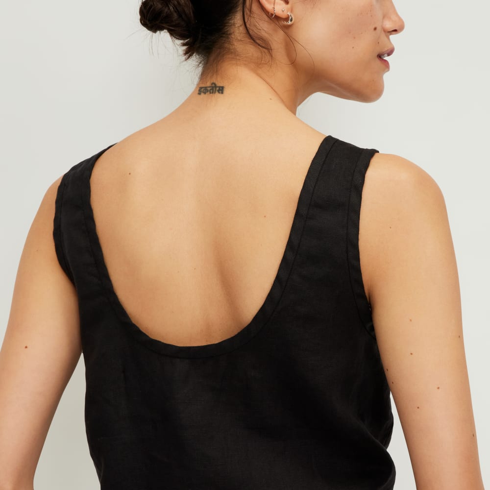 The Scoop Tank in Linen | Black
