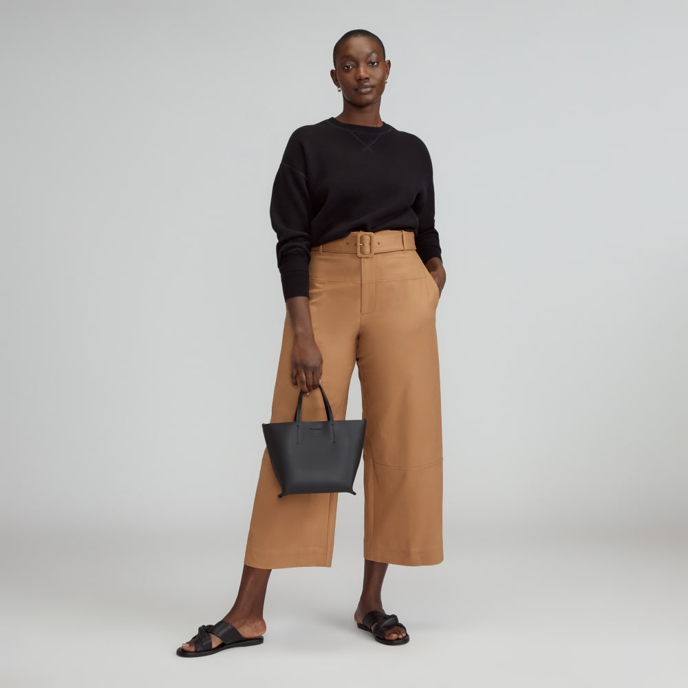 The Luxe Italian Leather Crossbody | Black