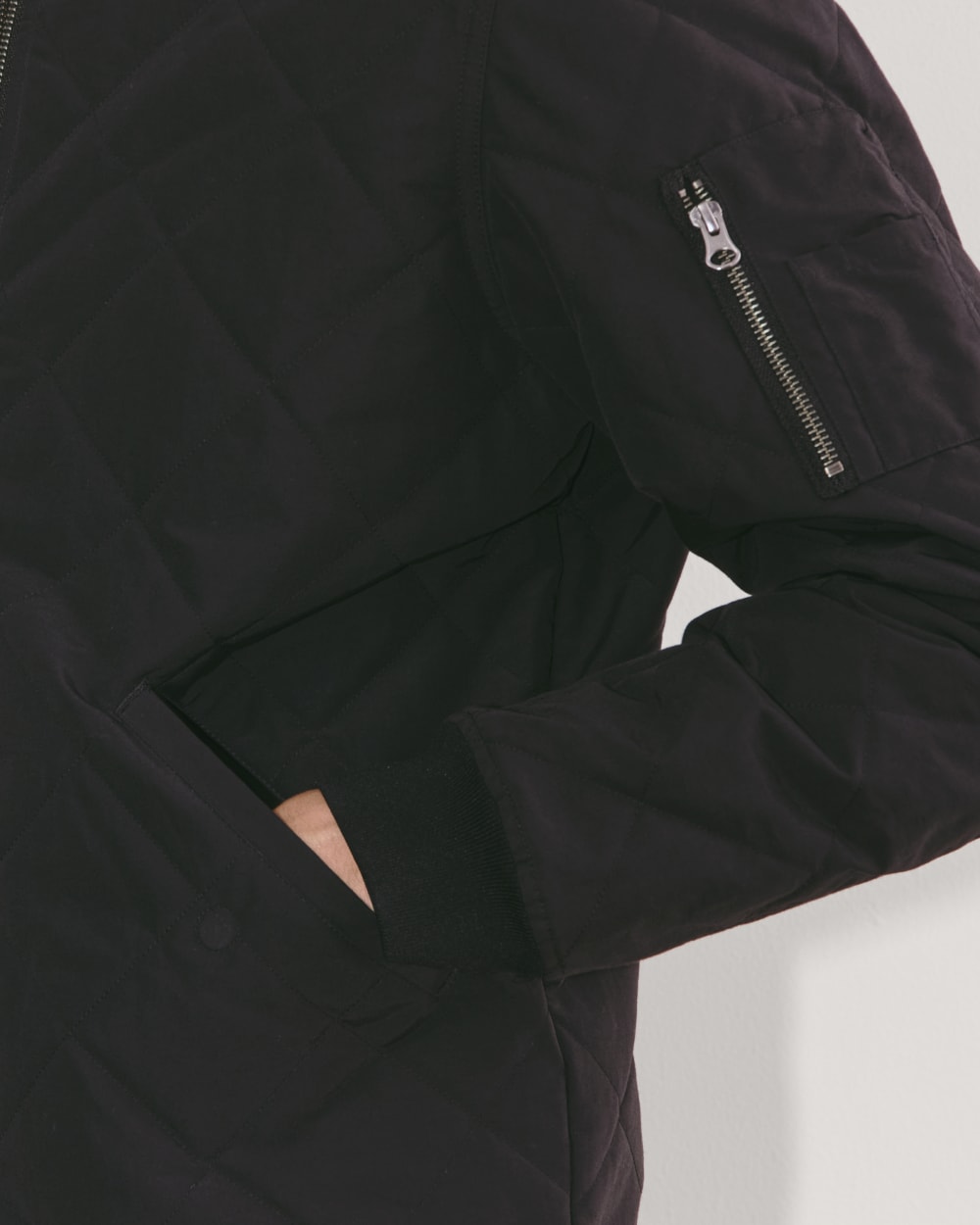 The Quilted Bomber | Black