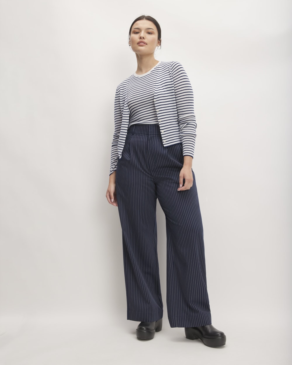 The Cardigan in Ultrasoft Merino | Bone / Navy