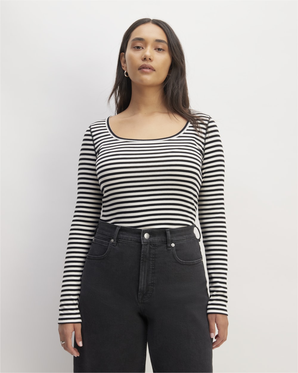 The Luxe Rib Long-Sleeve Scoop-Neck Tee | Bone / Black