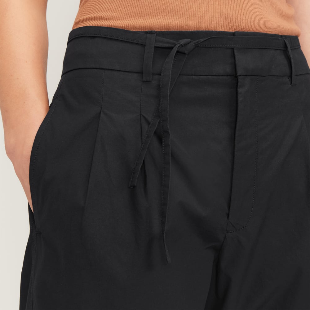 The Poplin Pleated Taper Pant | Black