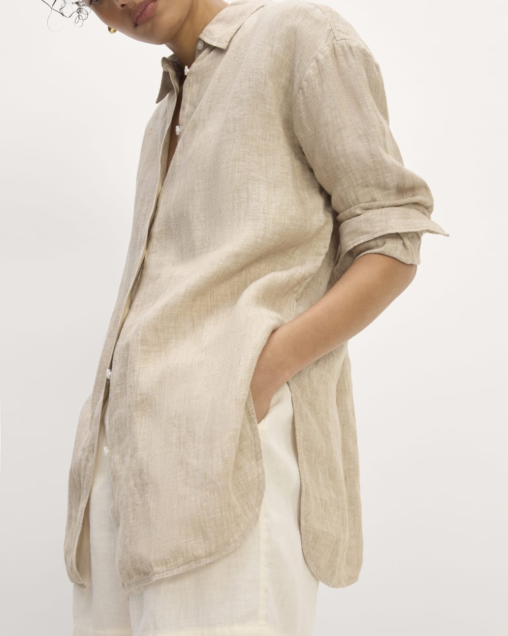 The Boyfriend Shirt in Linen | Cornstalk Chambray