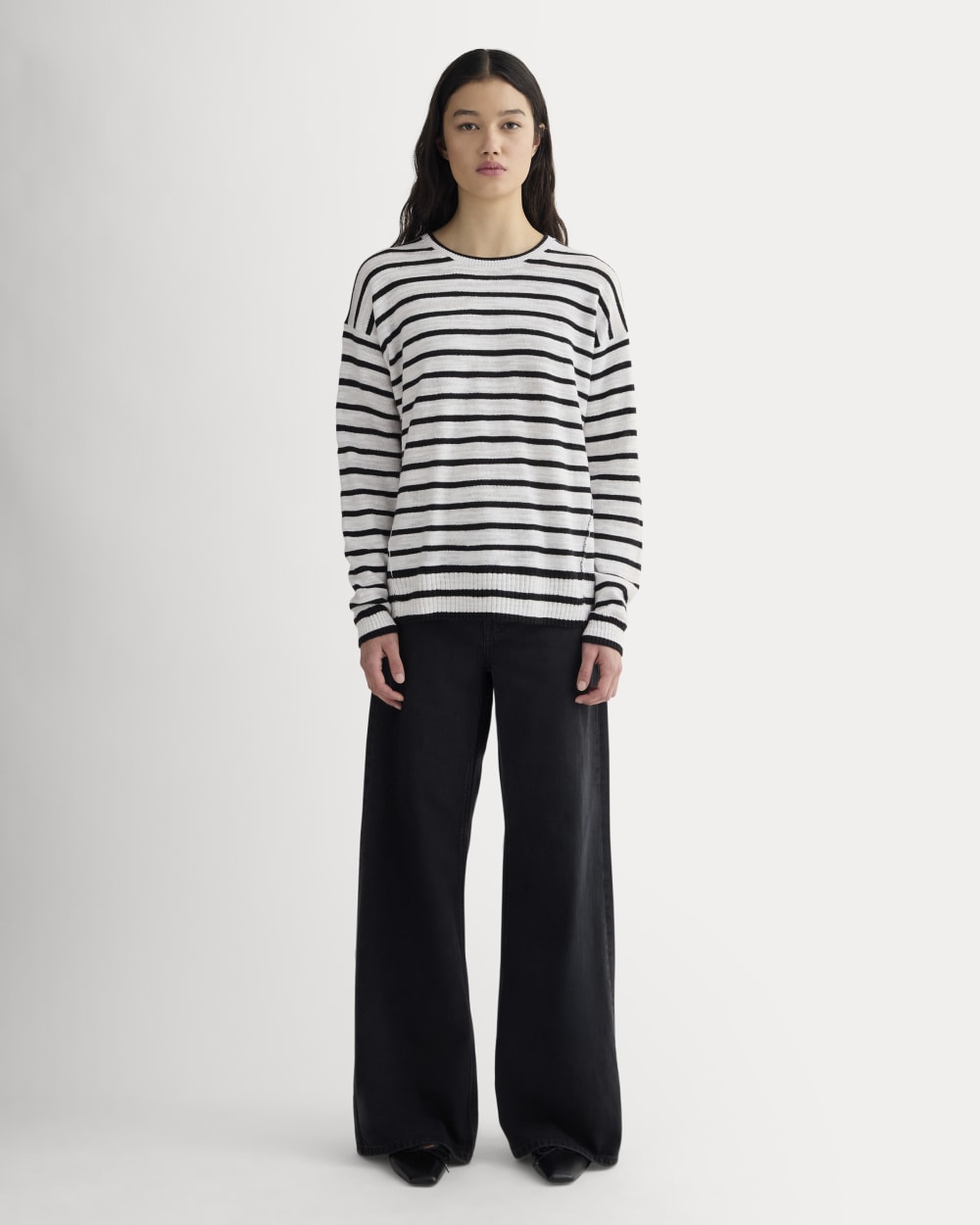 The Slouch Sweater in Cotton Linen | White / Black