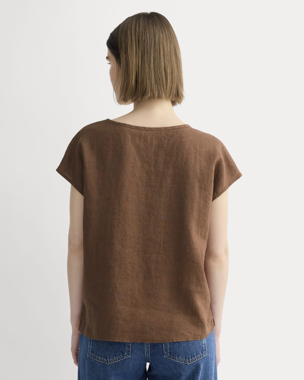 The Muscle Top in Linen | Cedarwood