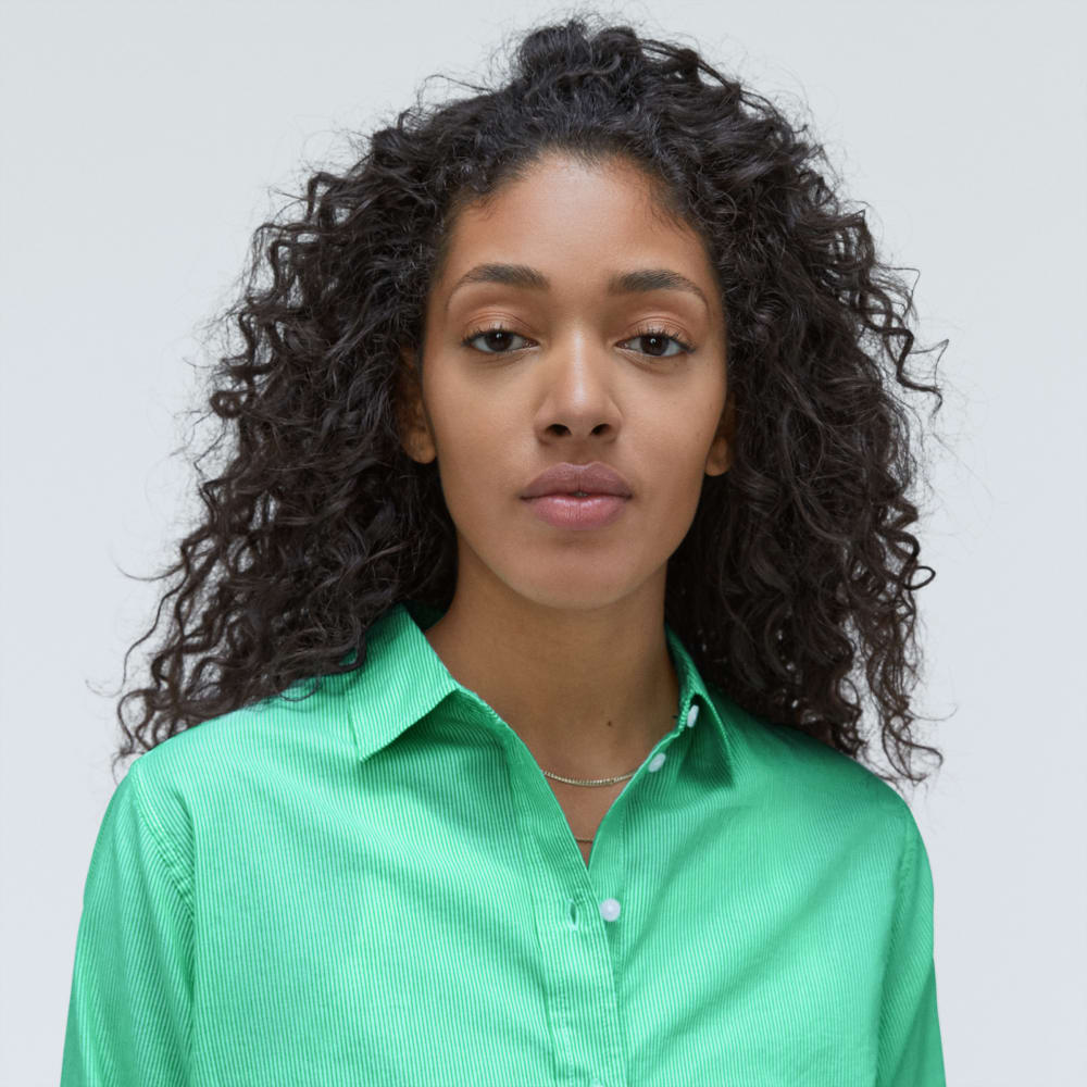 The Must-Have Shirt in Silky Cotton | Bright Jade / White