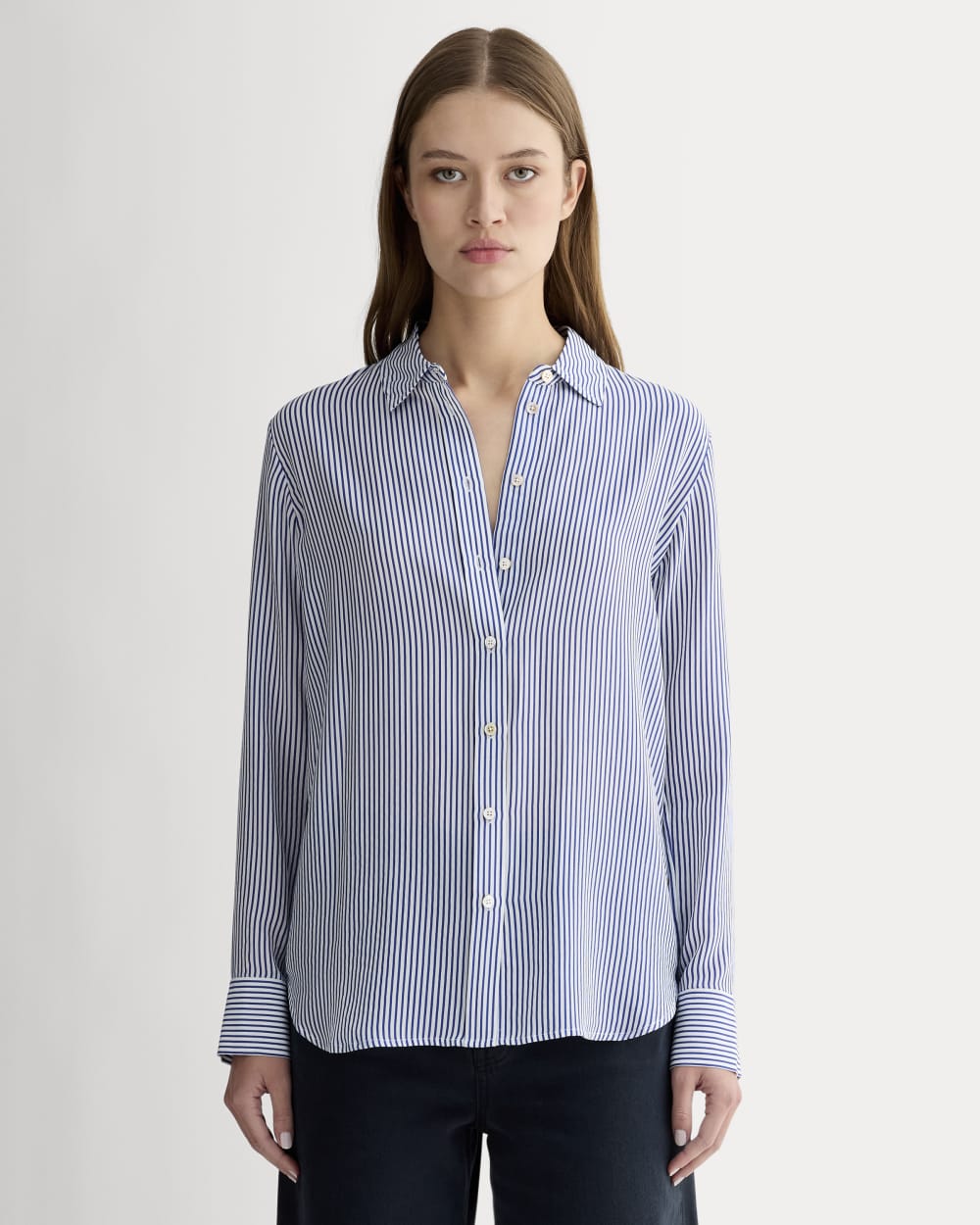 The Must-Have Shirt in Washable Silk | Blue / White