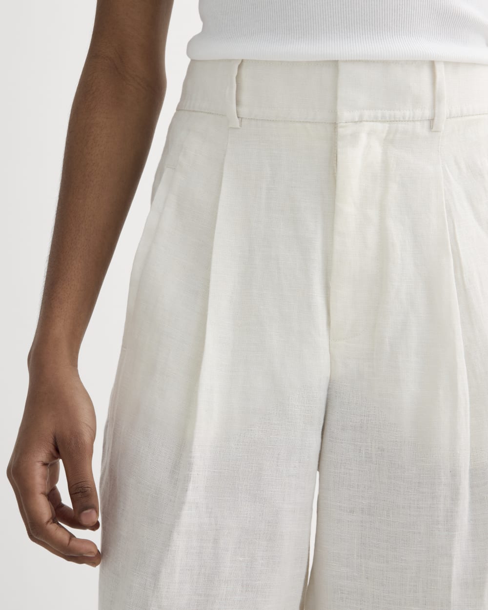 The Linen Way-High® Drape Pant  | Natural Chambray