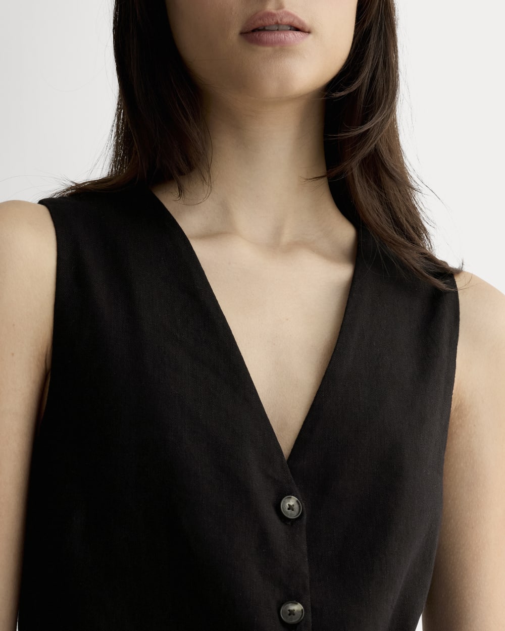 The Vest in Stretch Linen | Black