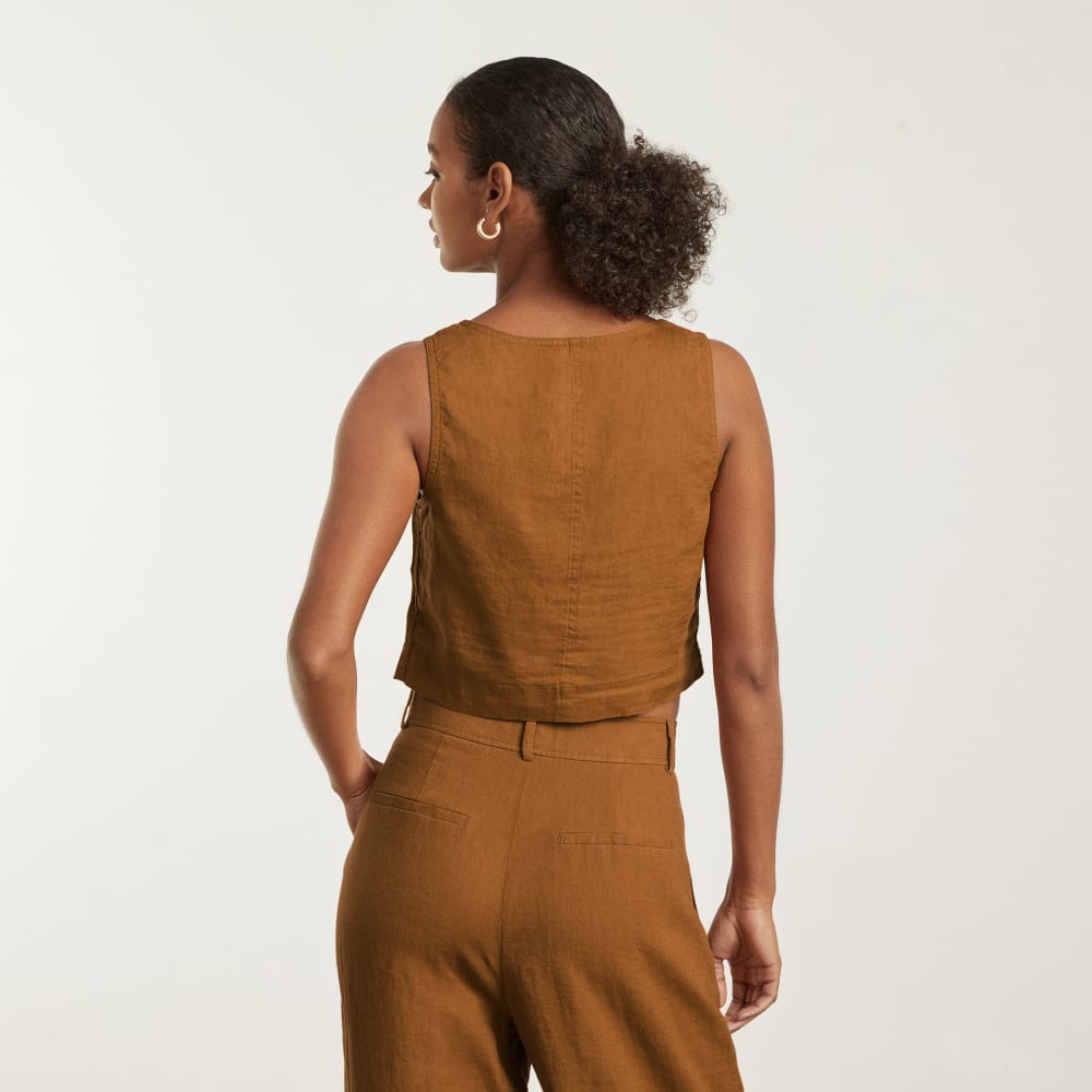 The Linen Button-Front Crop Tank | Tawny Brown