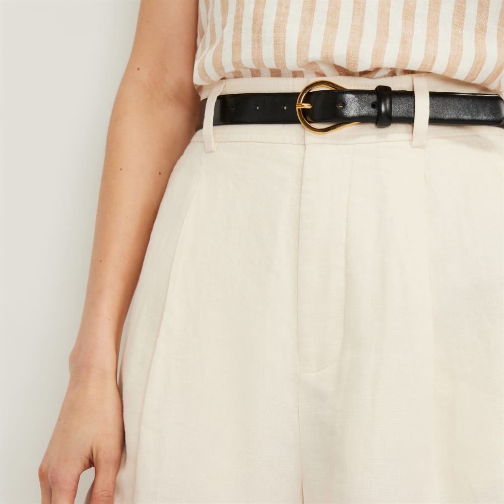 The Linen Way-High® Drape Short | Canvas