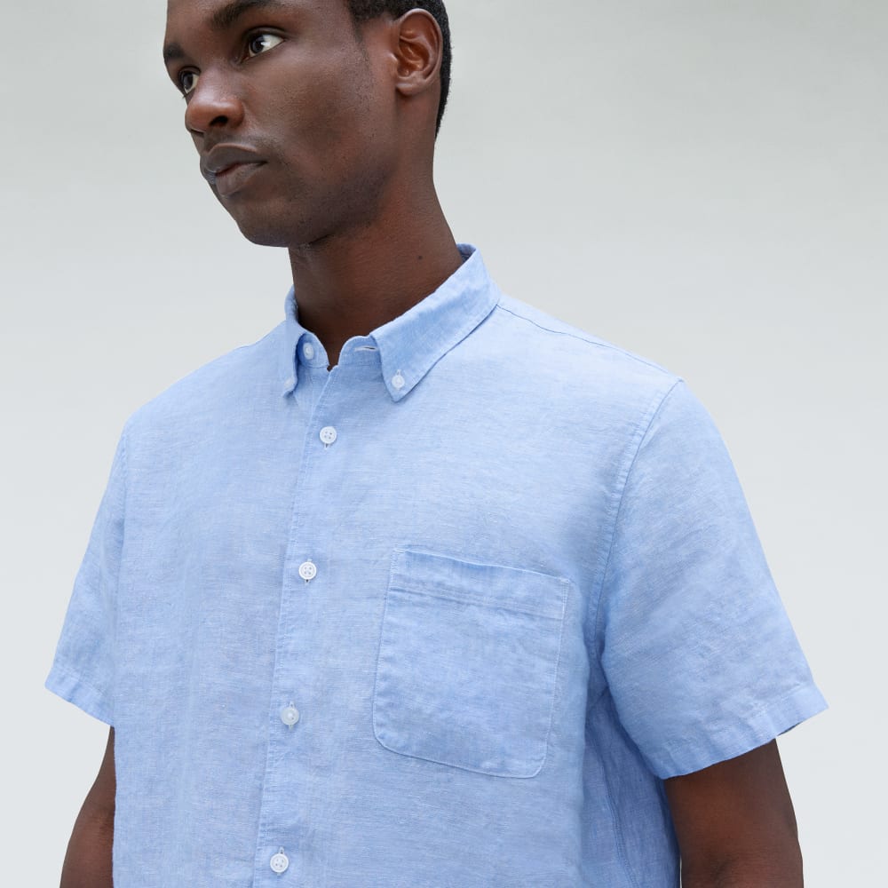 The Classic Short-Sleeve Shirt in Linen | Light Blue