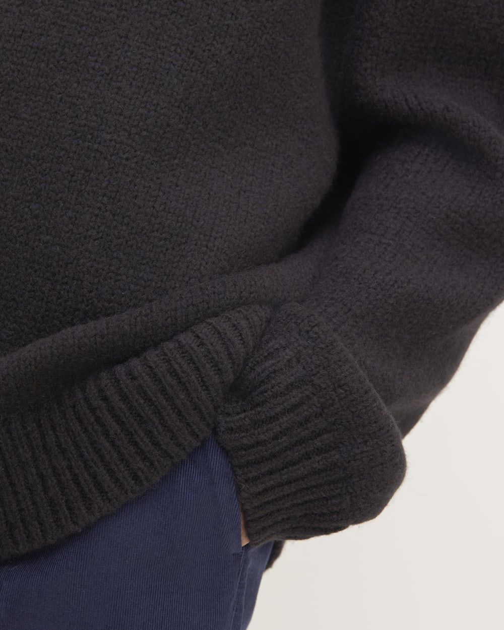 The Cloud Crewneck Sweater | Black