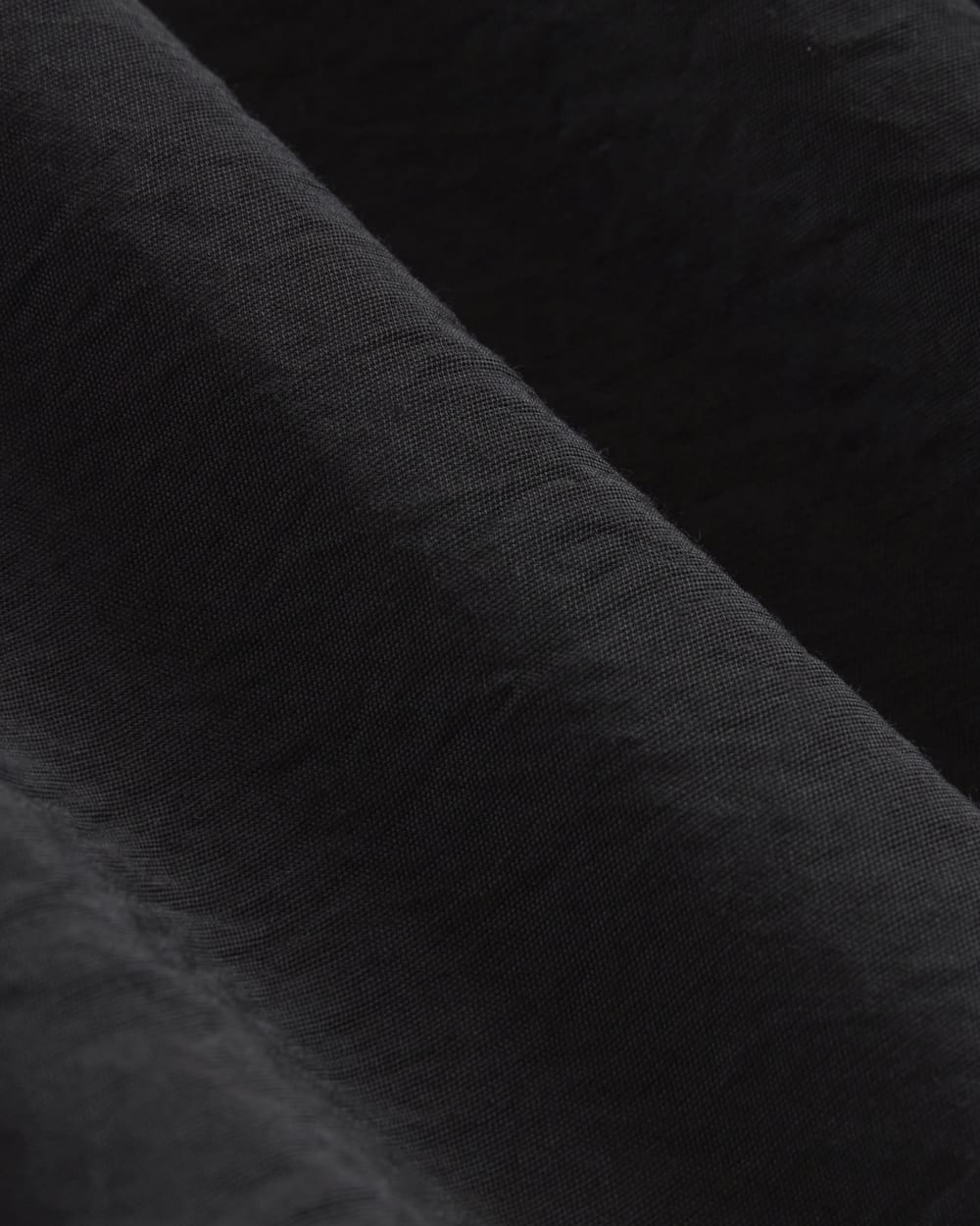 The Keyhole Top | Black