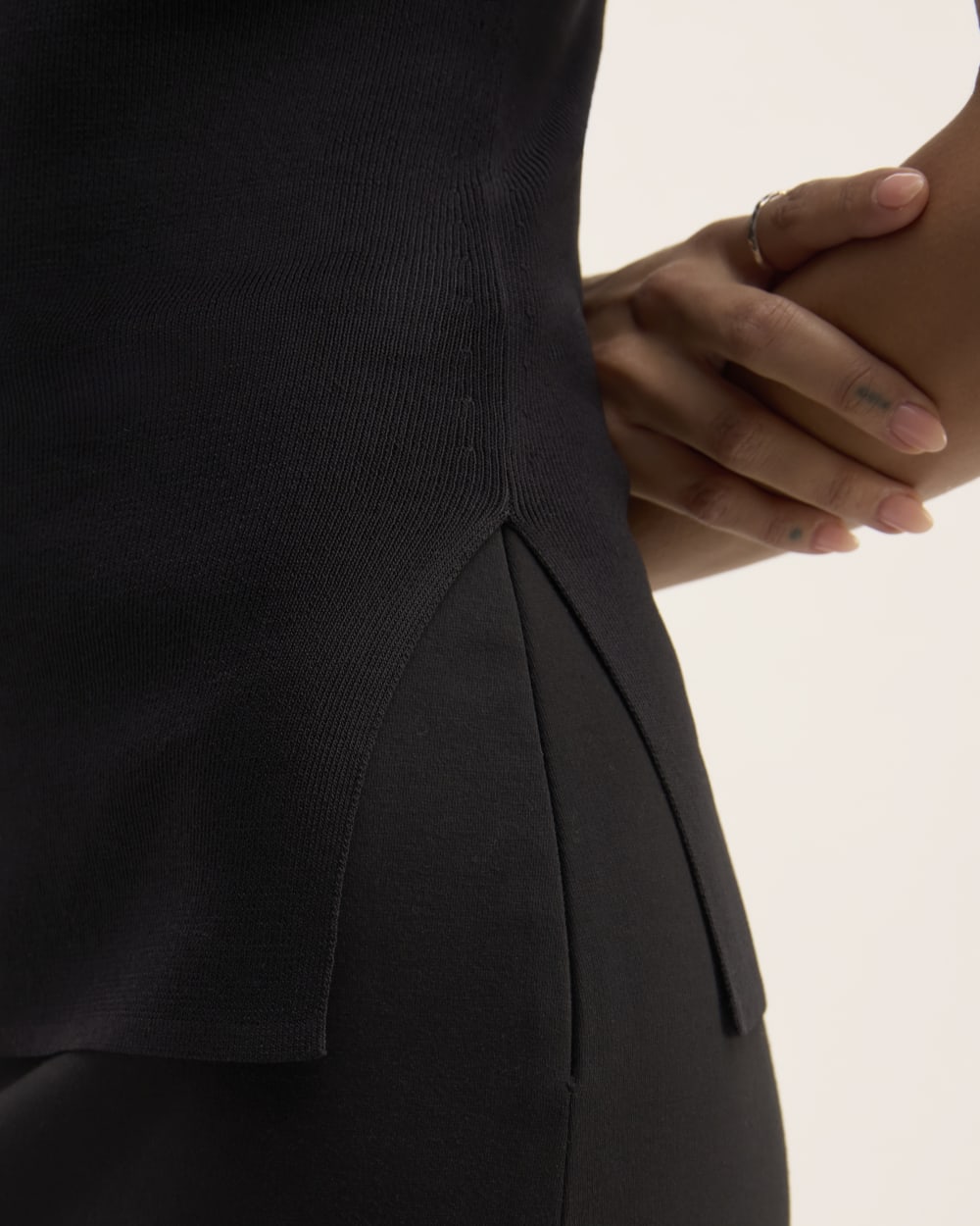 The Viscose Mock Neck Top | Black