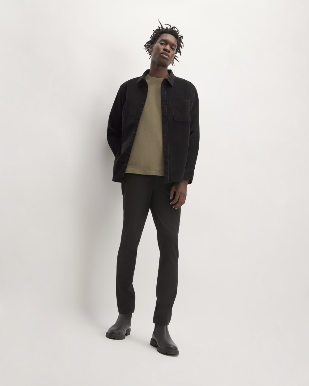 The Relaxed Corduroy Shirt  | Black