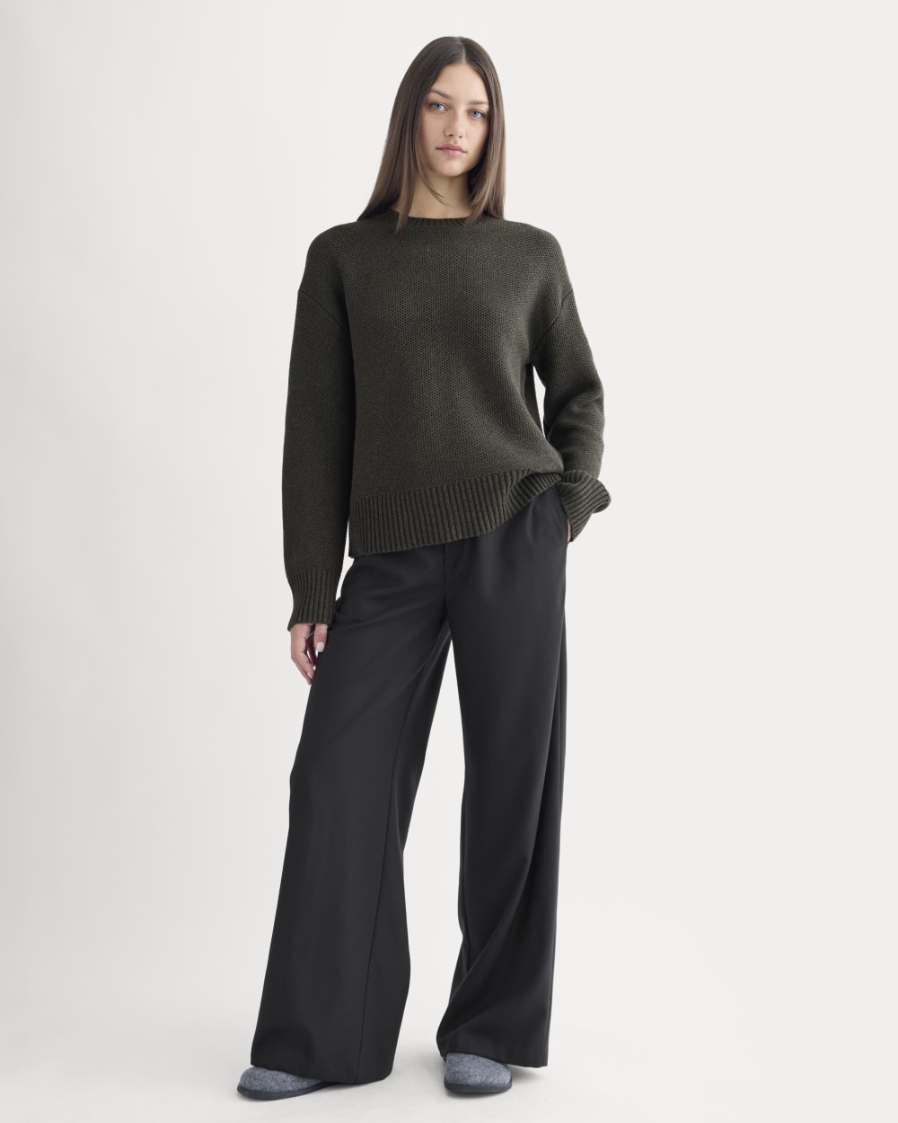 The Cotton Honeycomb Square Crew | Heathered Soot