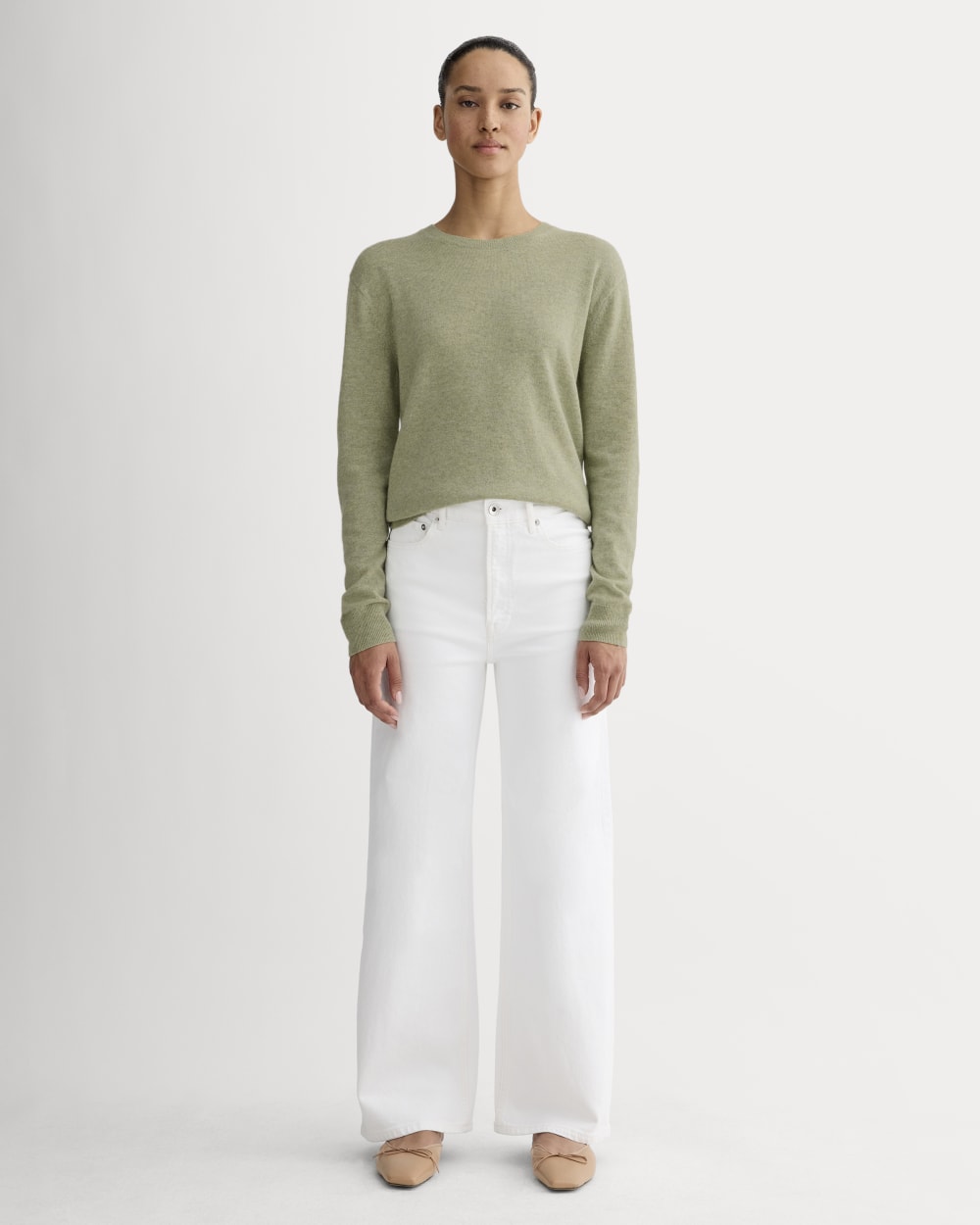 The Classic Crew in Cashmere | Light Heathered Moss