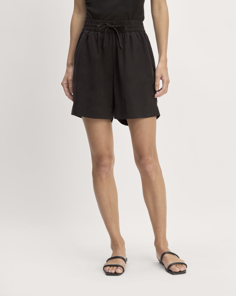 The Vacation Short | Black