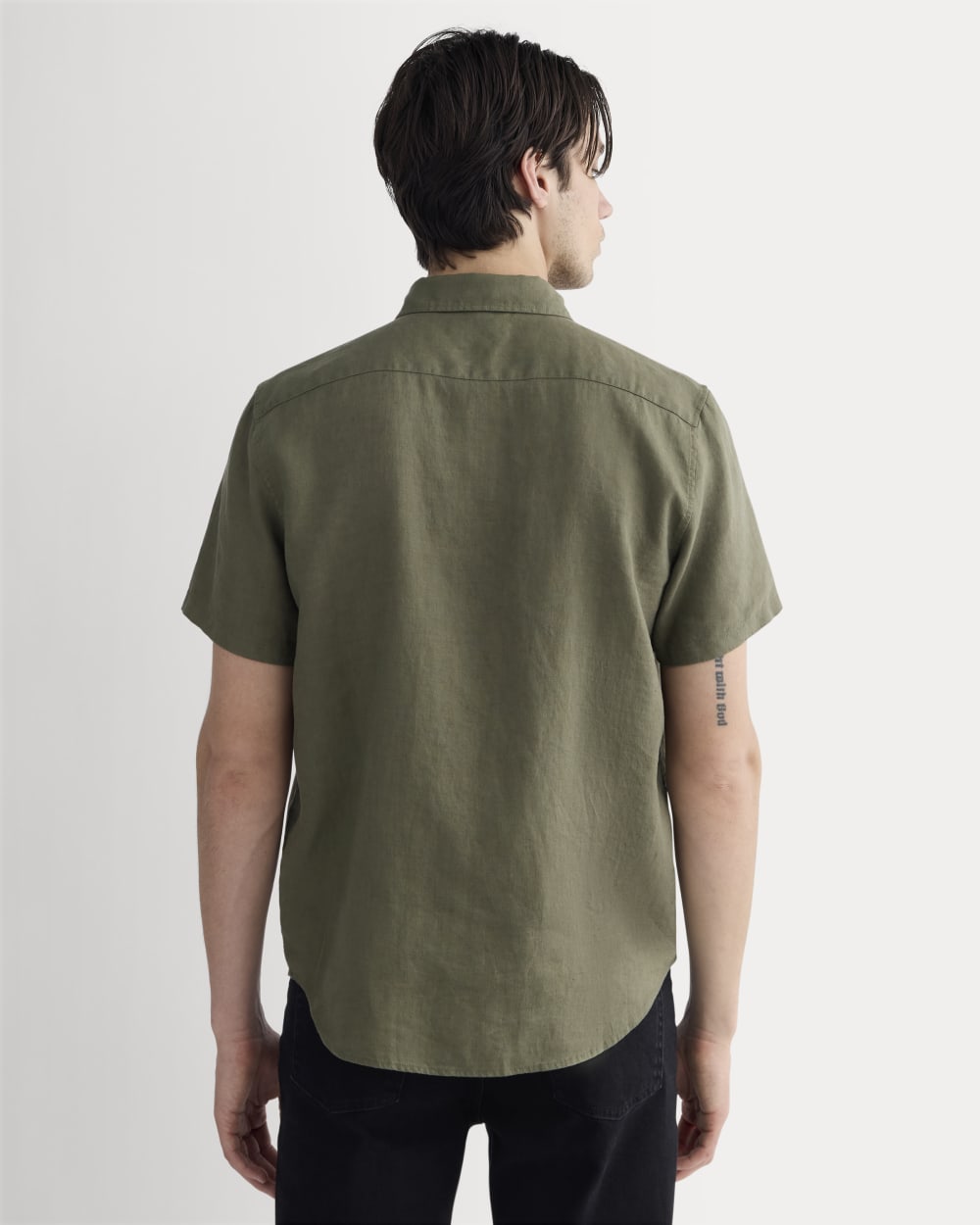 The Classic Short-Sleeve Shirt in Linen | Kalamata