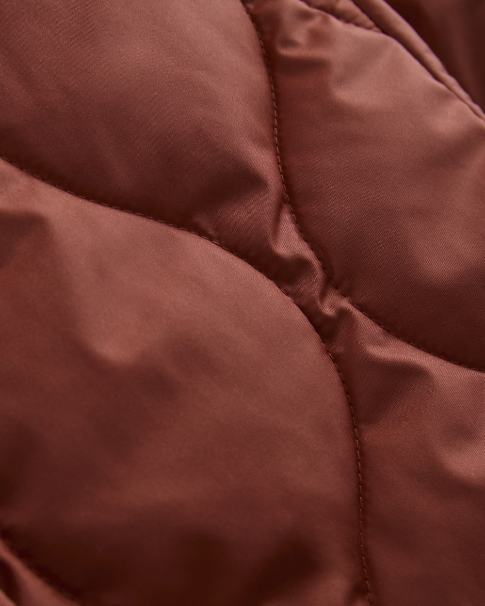 The Quilted Liner | Merlot