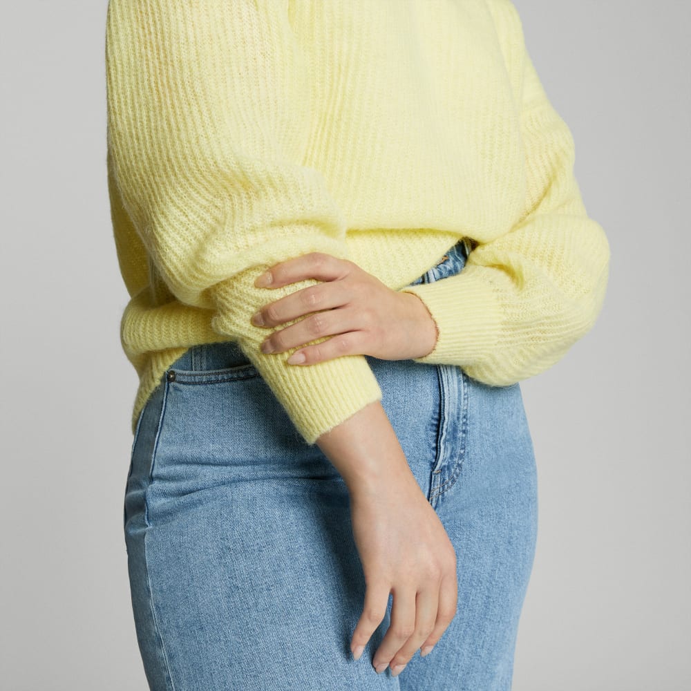 The Cocoon Crew in Alpaca | Lemon