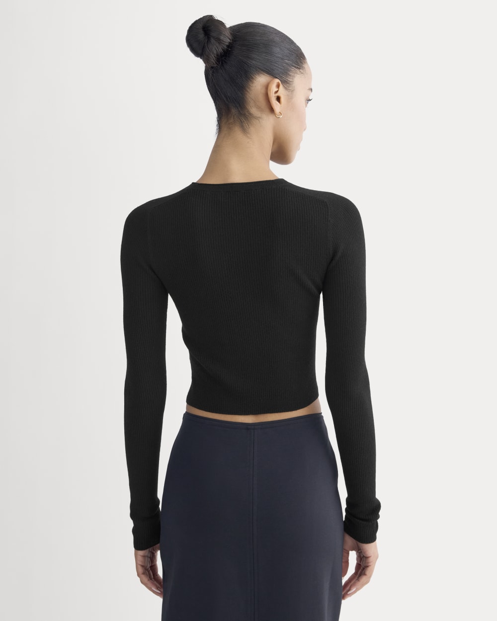 The Cropped Crew Top in Ultrafine Merino | Black
