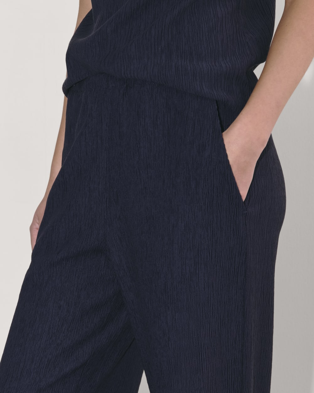 The Crinkle Pant | Navy