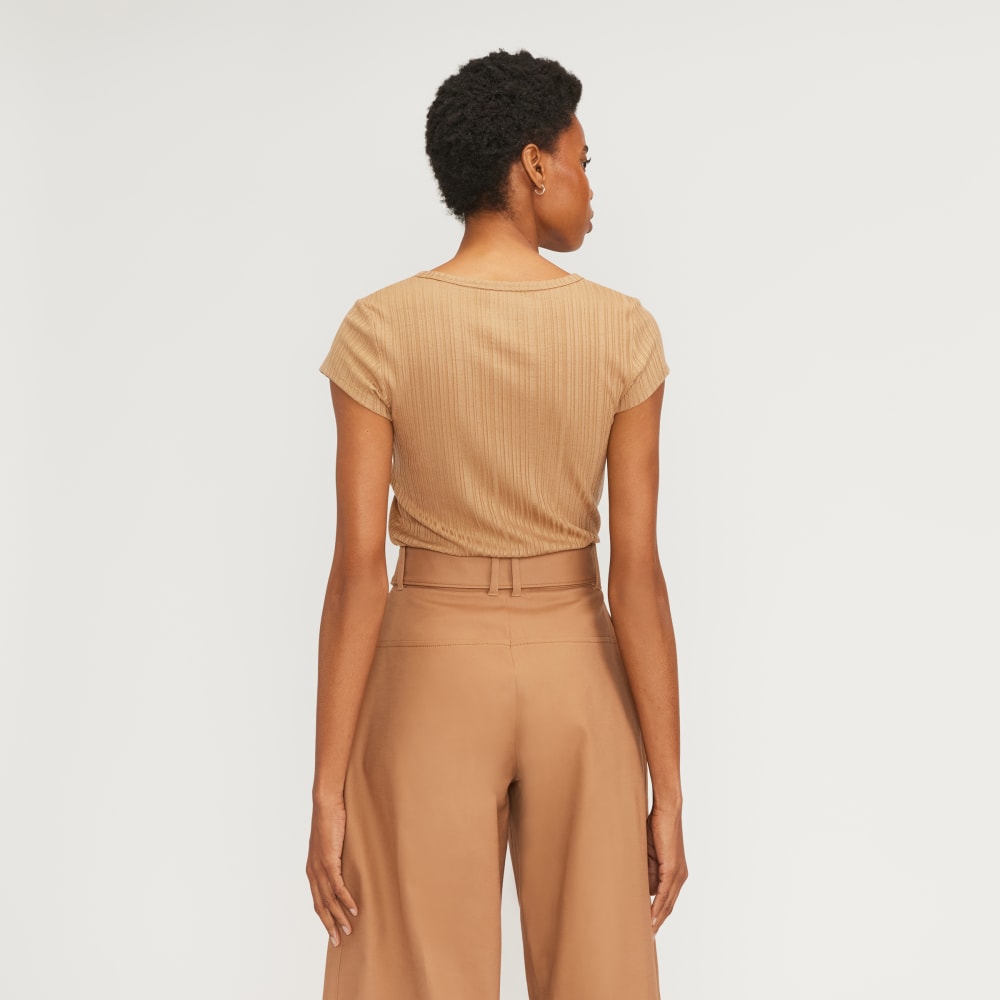 The Rib Soft Knit Scoop-Neck Tee | Caramel