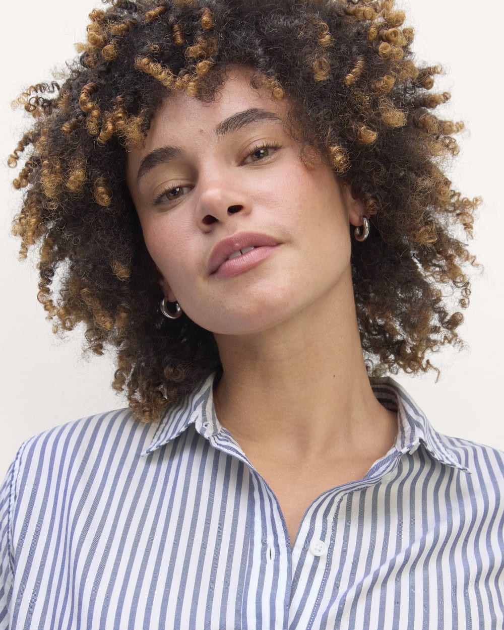 The Must-Have Shirt in Silky Cotton | White / Bellwether Blue