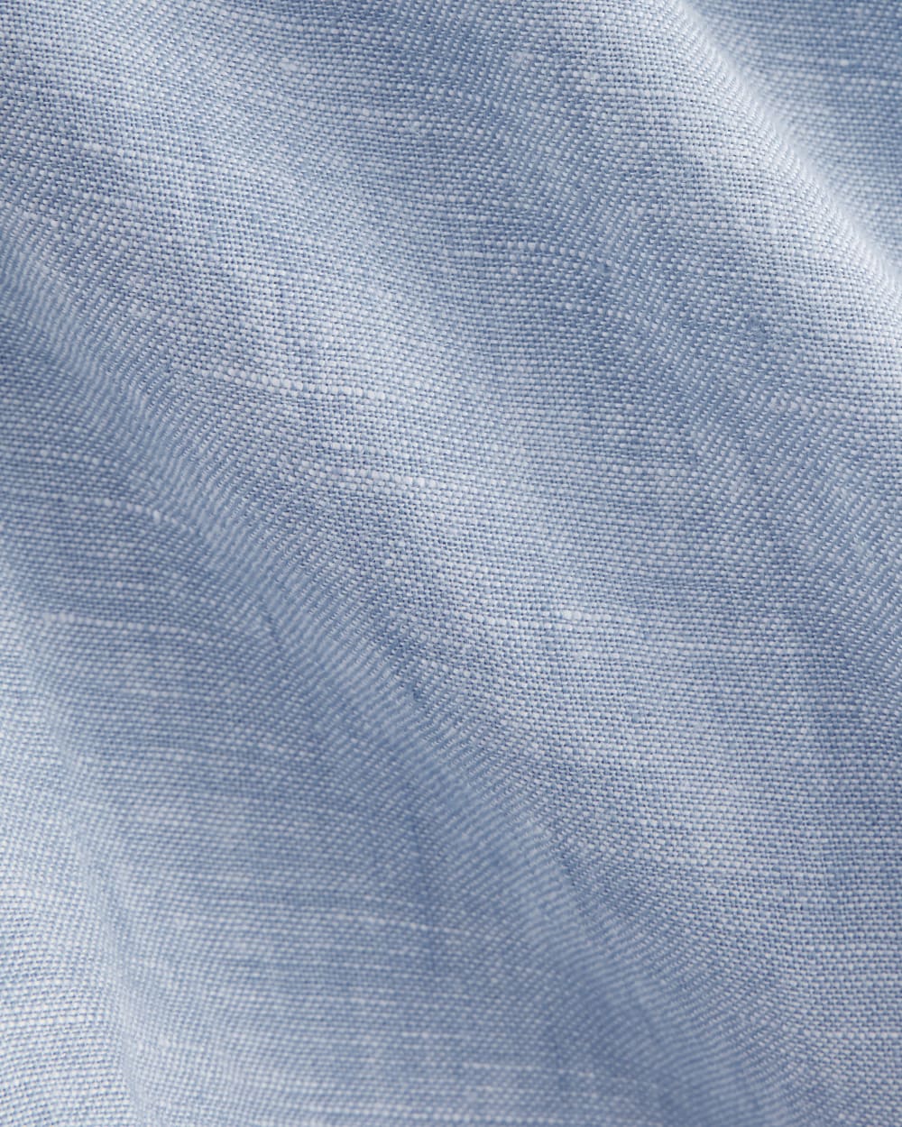 The Notch Shirt in Linen | Light Blue